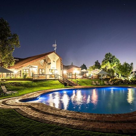 First Group Qwantani Hotel Harrismith Exterior foto