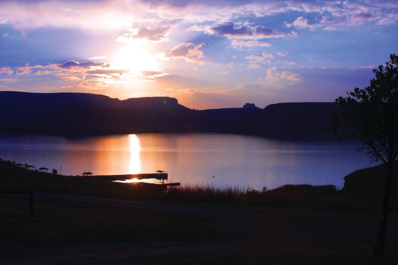 First Group Qwantani Hotel Harrismith Exterior foto