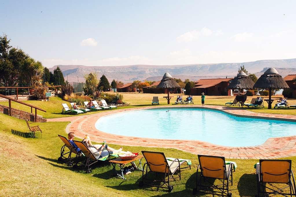 First Group Qwantani Hotel Harrismith Exterior foto