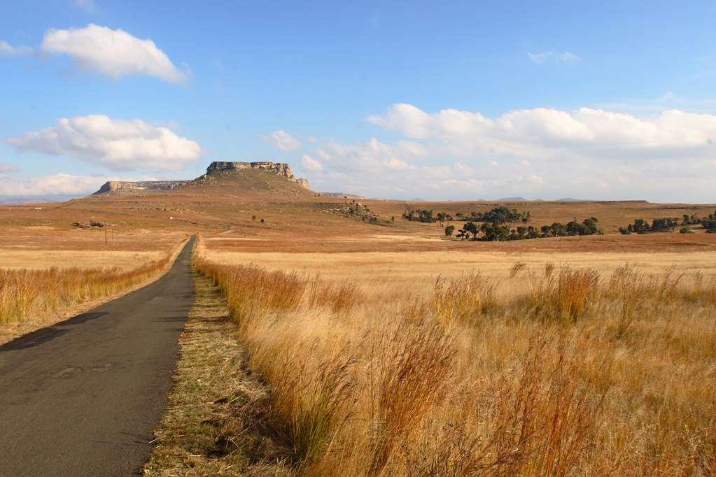 First Group Qwantani Hotel Harrismith Exterior foto
