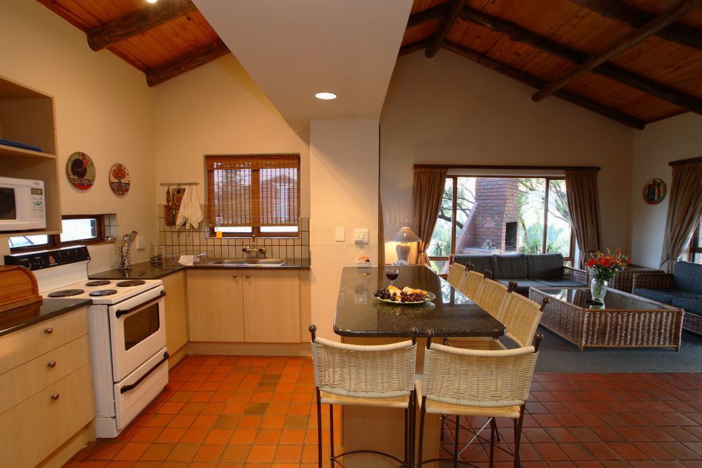First Group Qwantani Hotel Harrismith Exterior foto