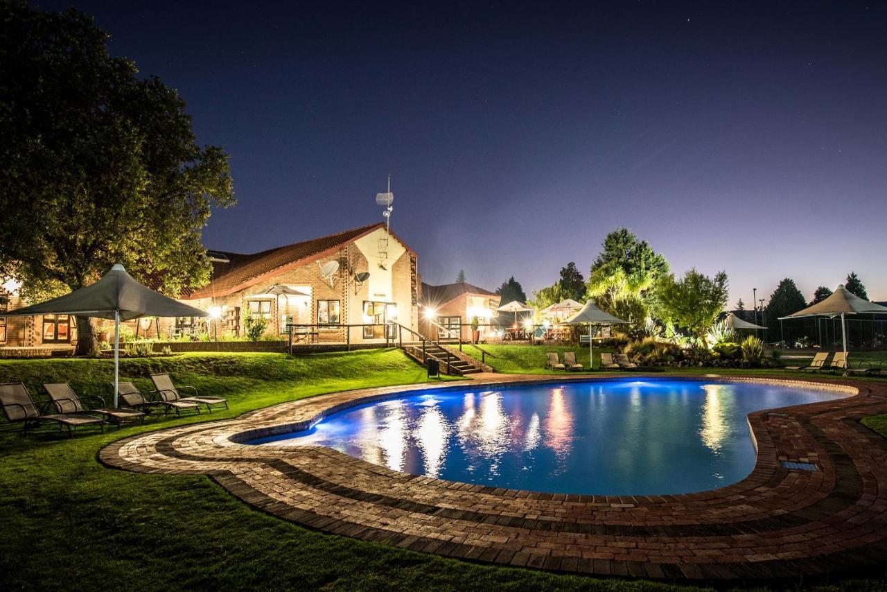 First Group Qwantani Hotel Harrismith Exterior foto